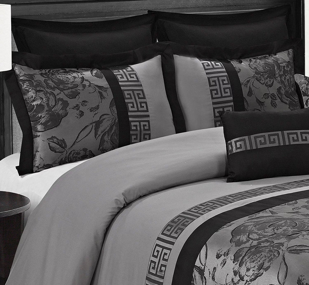 7 Piece Queen Gray Comforter Bed in a Bag Q266266