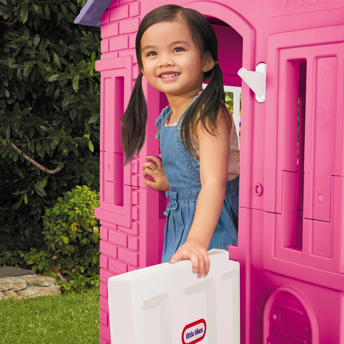 Pink Pretend Playhouse Z462
