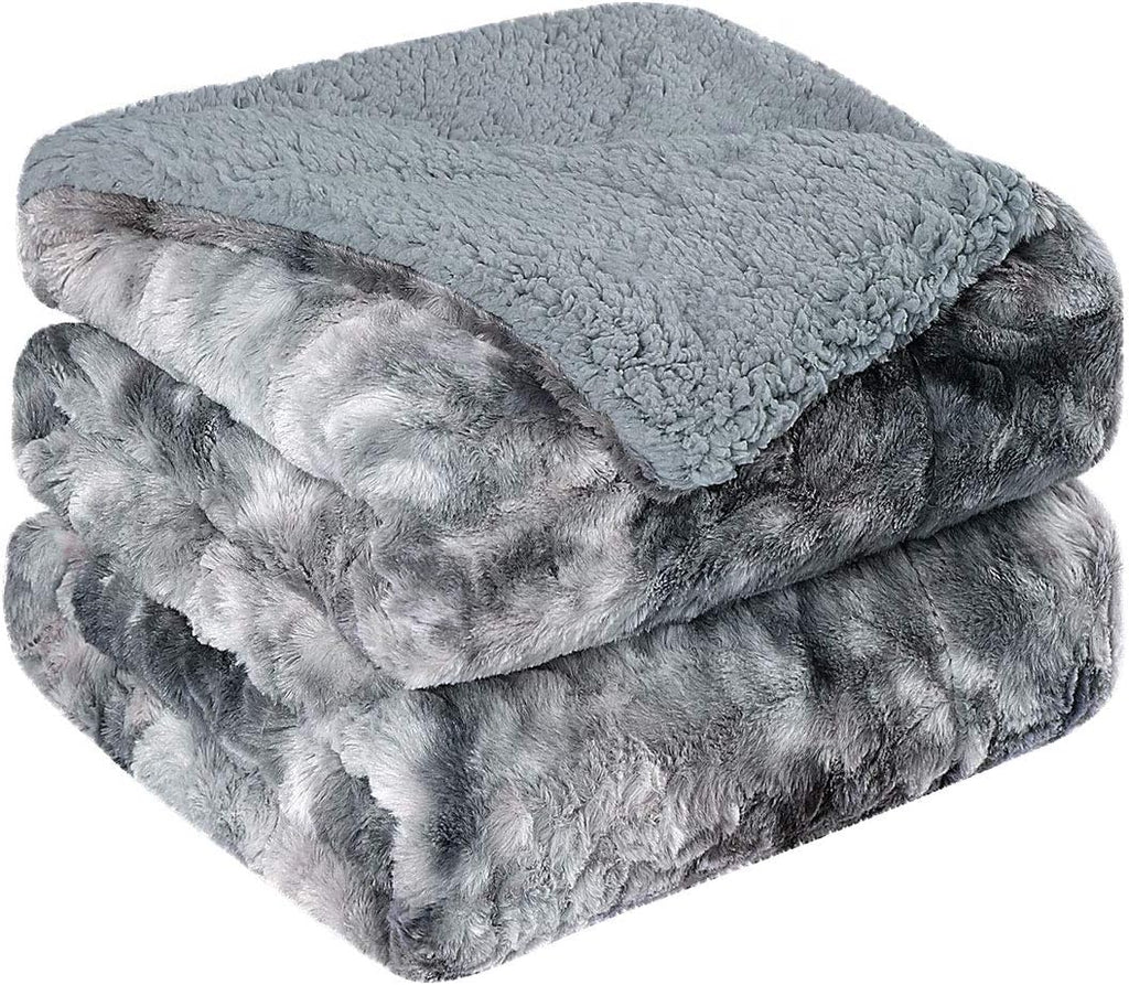 Brown Reversible Faux Fur Sherpa Throw Blanket 60 x 77 Inch M723