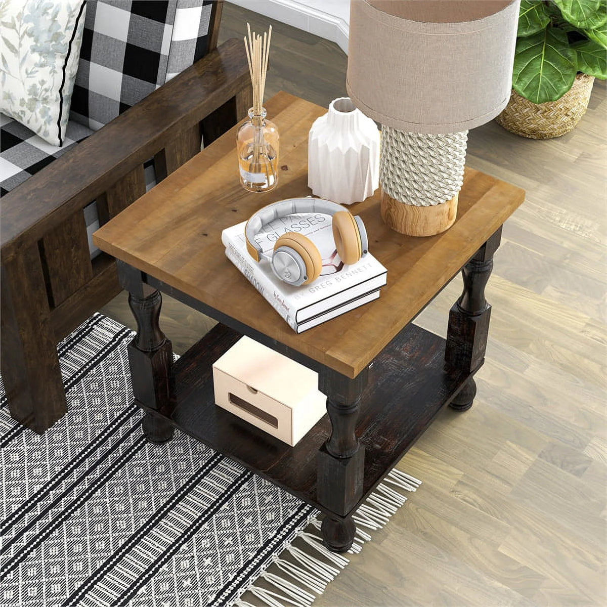 Solid Wood 1-Shelf End Table O52032