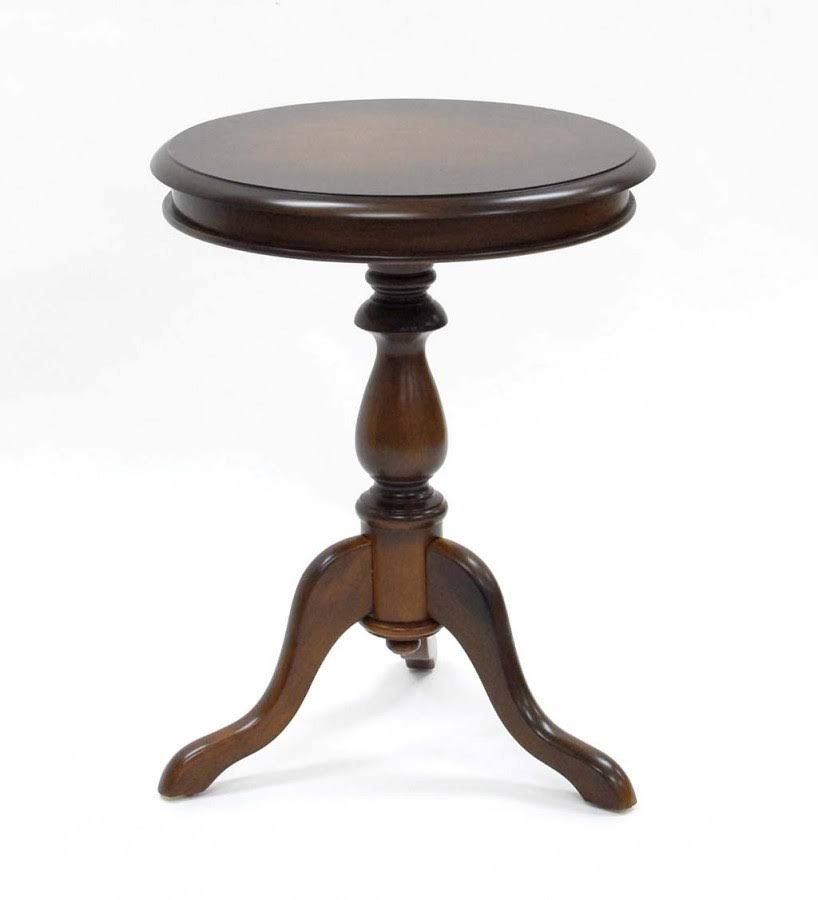 Pedestal-Based Wooden Accent Table G3751